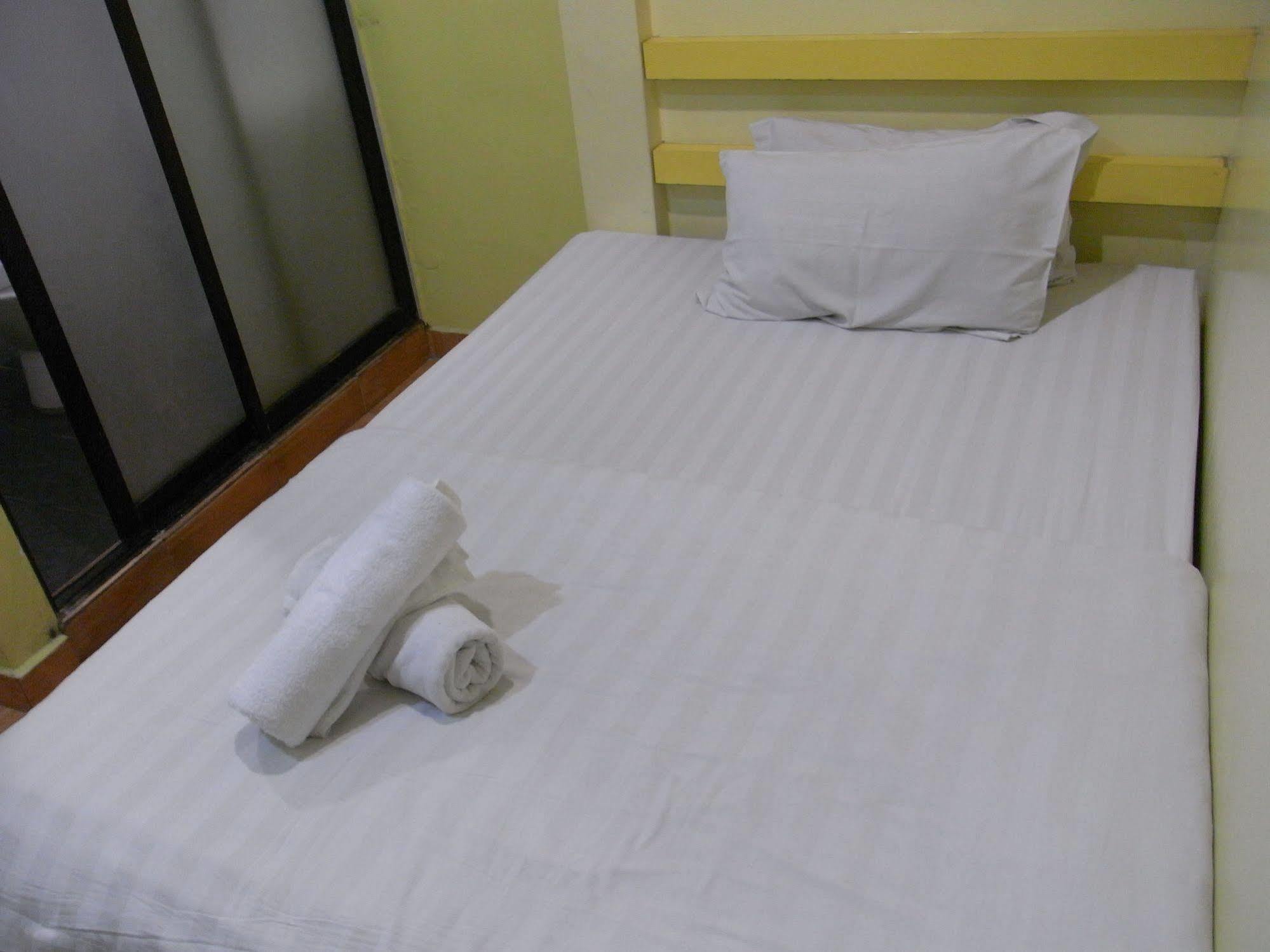 Rest & Go Hotel Shah Alam @ Uitm & Hospital Shah Alam Extérieur photo