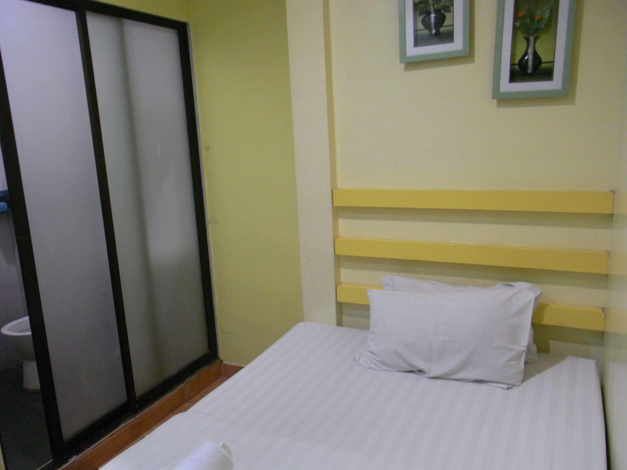 Rest & Go Hotel Shah Alam @ Uitm & Hospital Shah Alam Extérieur photo